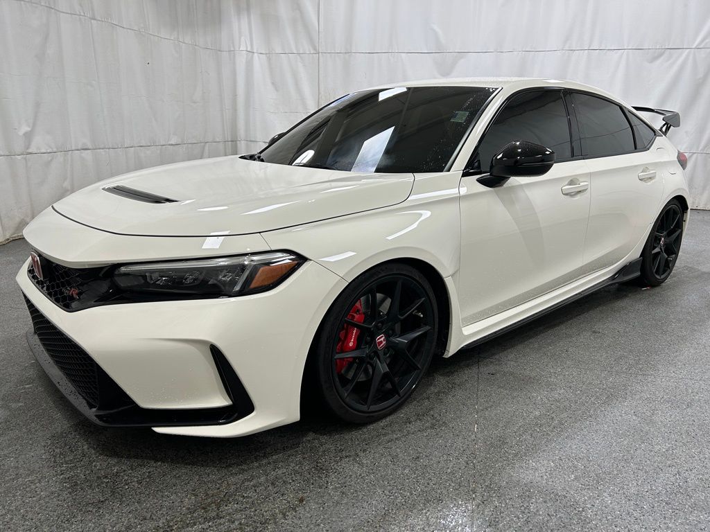 2024 Honda Civic Type R photo 3