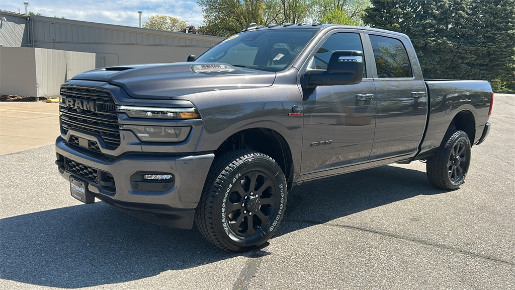 2025 Ram 2500 Laramie photo 9