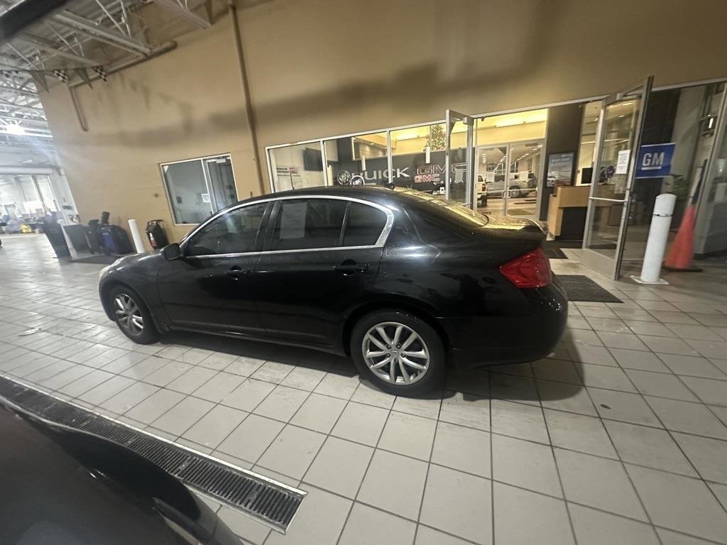 2009 INFINITI G37 - Image 1