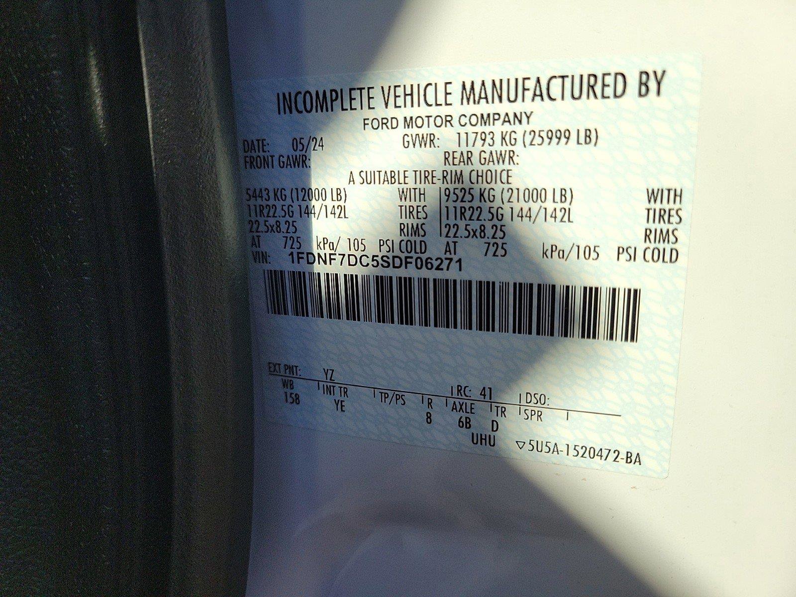 2025 FORD F-750 - Image 23