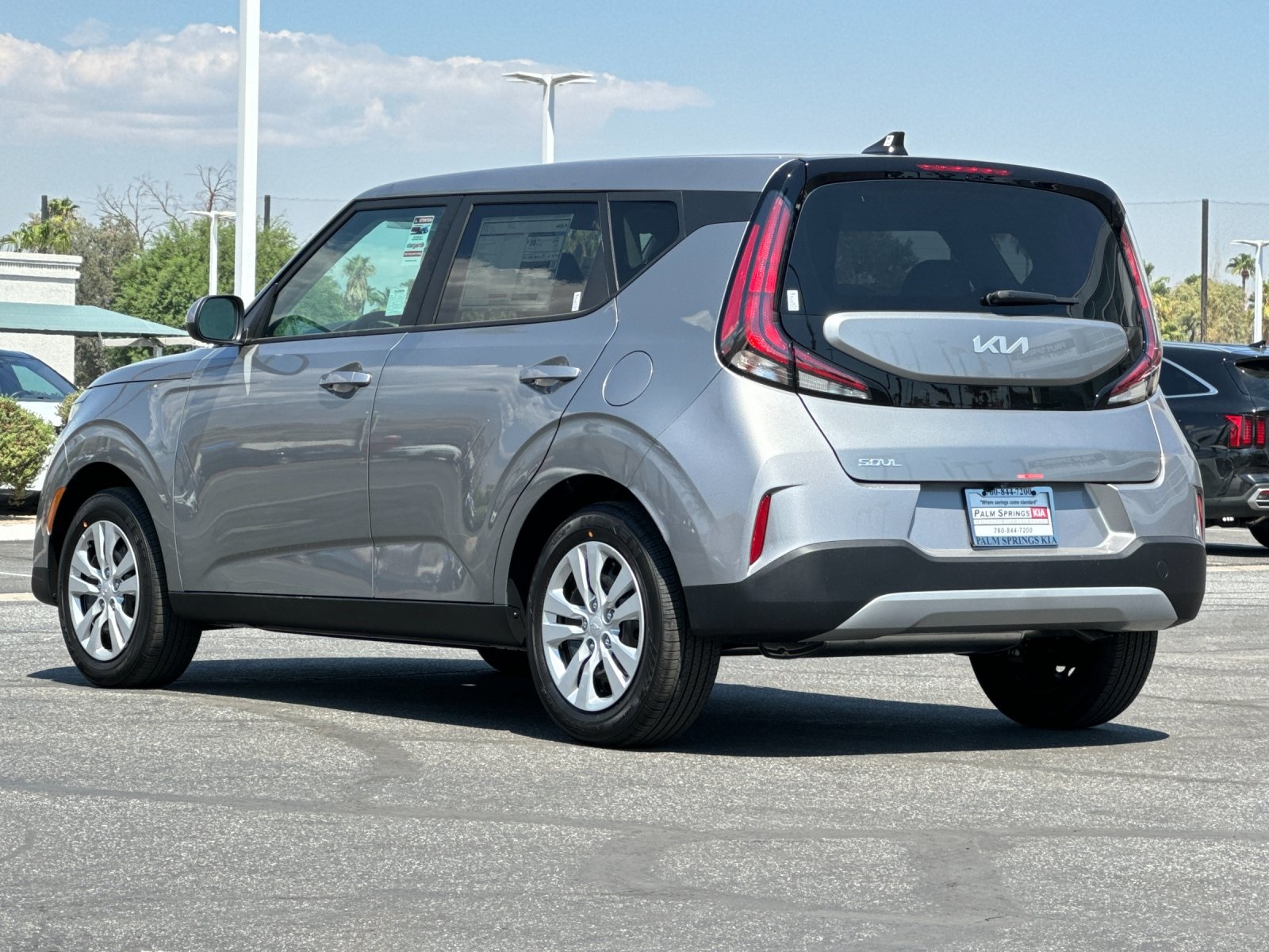 2025 Kia Soul LX photo 4