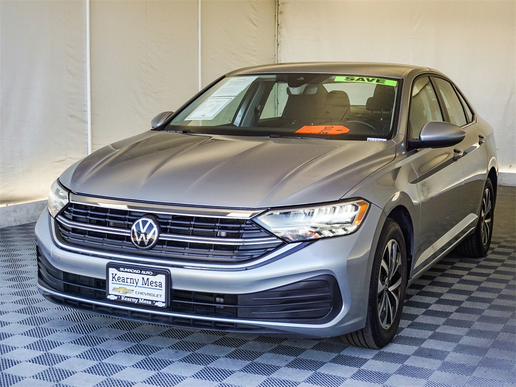 2024 Volkswagen Jetta 1.5T S photo 3