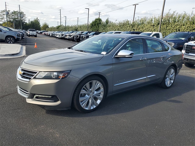 2018 Chevrolet Impala Premier photo 2