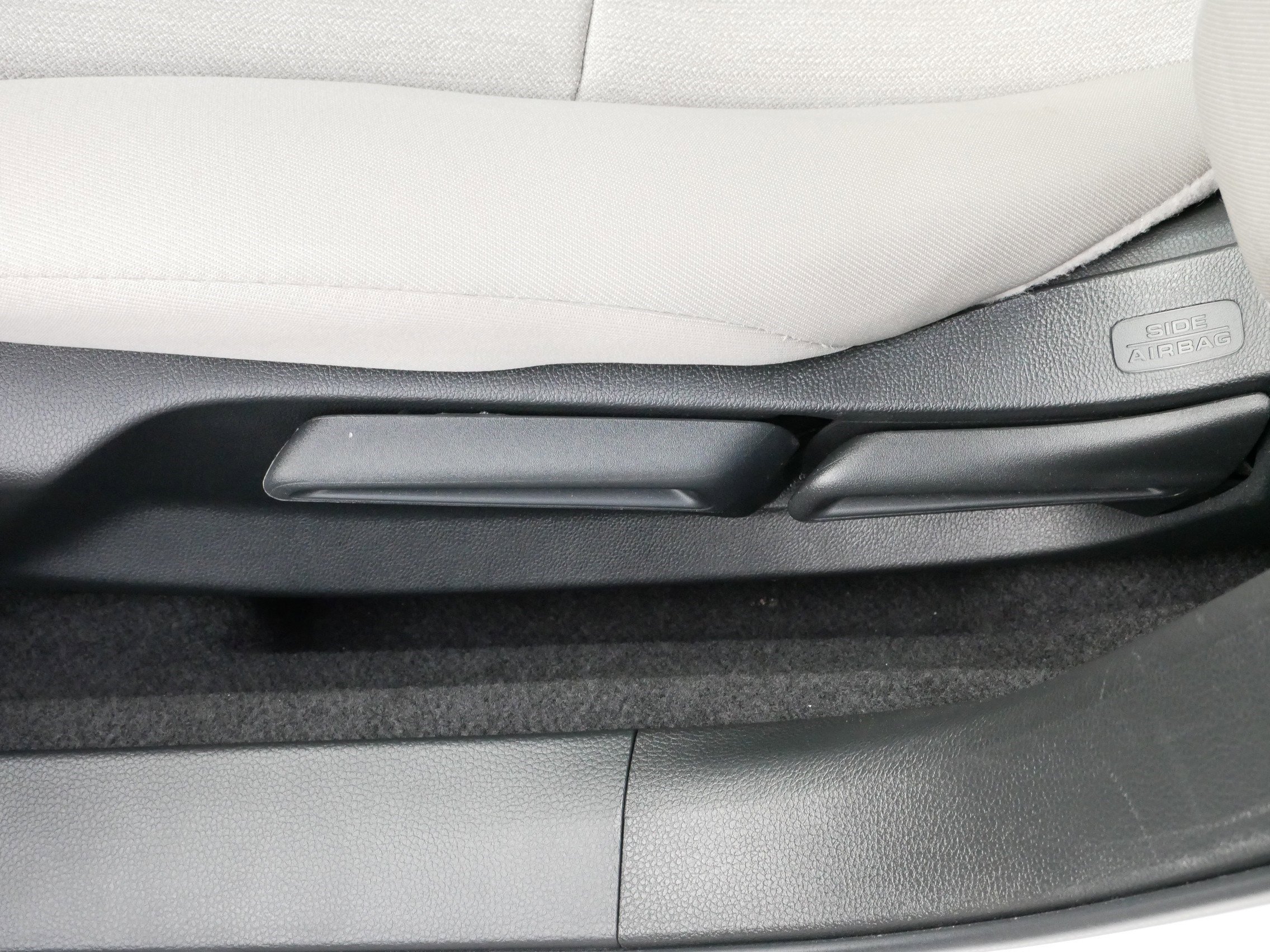 2024 Honda Accord LX photo 13