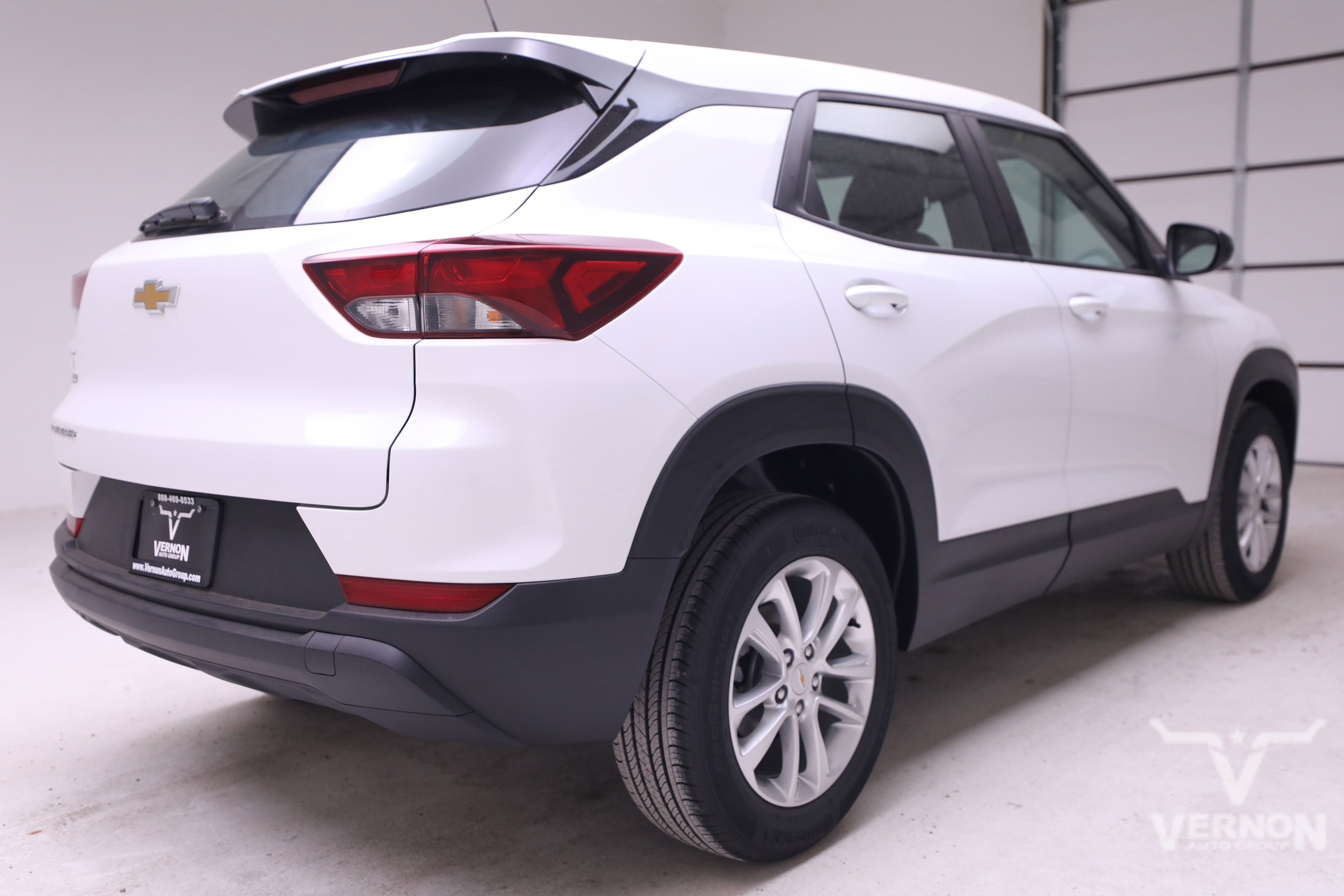 2026 Chevrolet Trailblazer LS photo 4