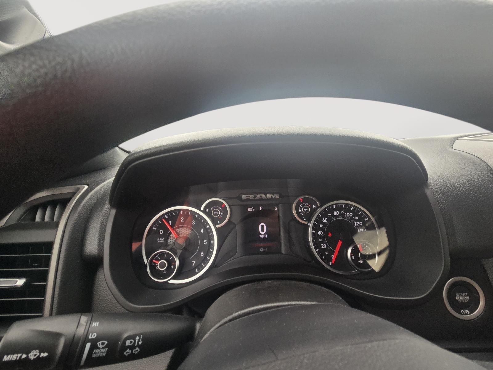 2025 Ram 1500 Tradesman photo 12