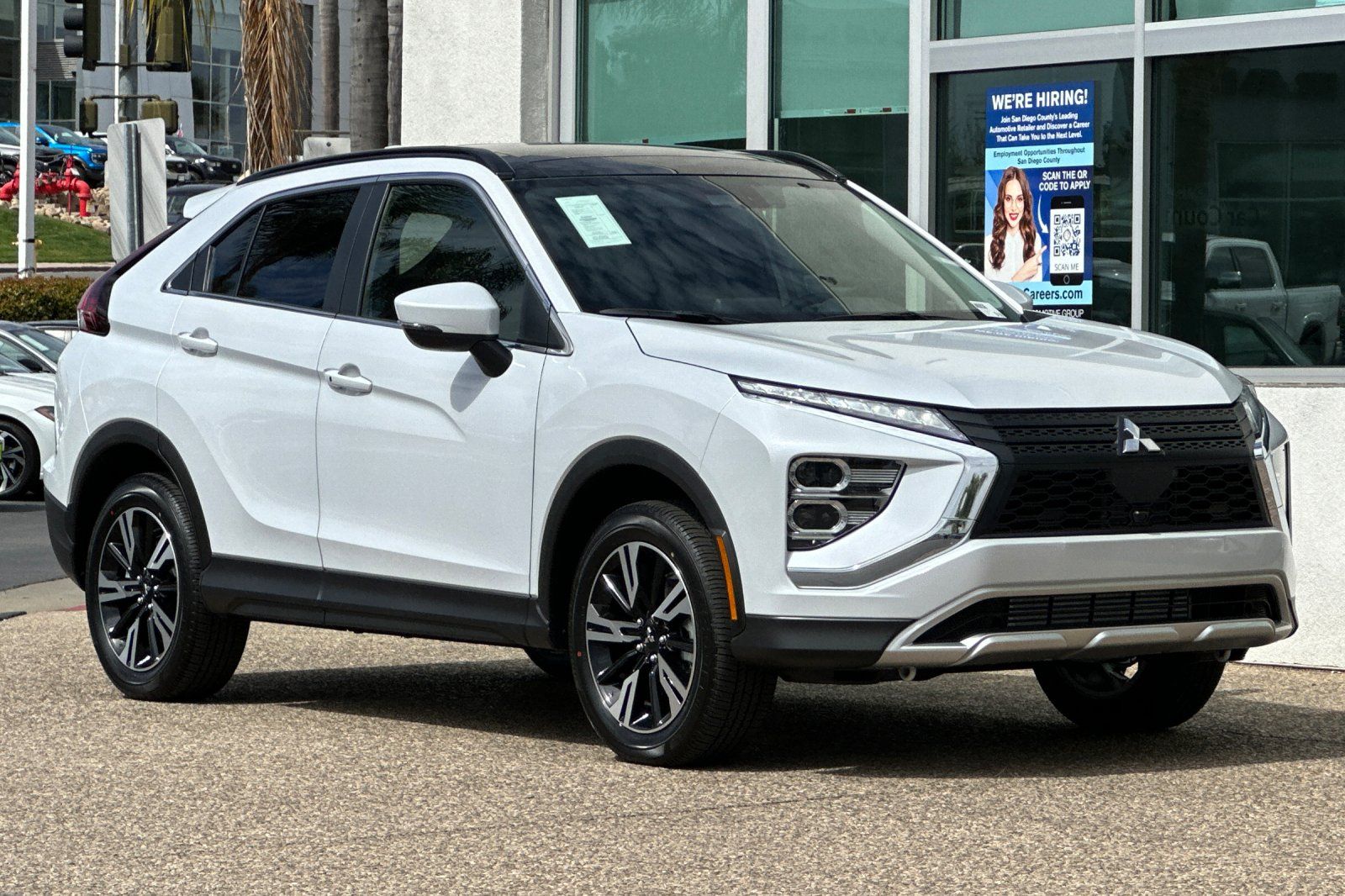 2025 Mitsubishi Eclipse Cross SE photo 2