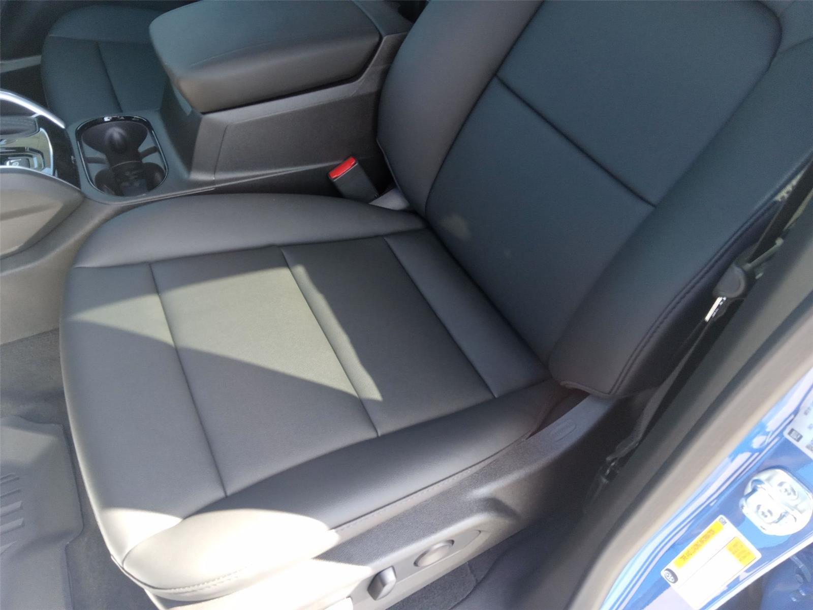 2026 Chevrolet Colorado Trail Boss photo 10