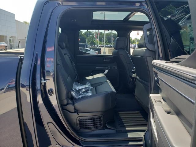 2025 Toyota Tundra Platinum CrewMax photo 10