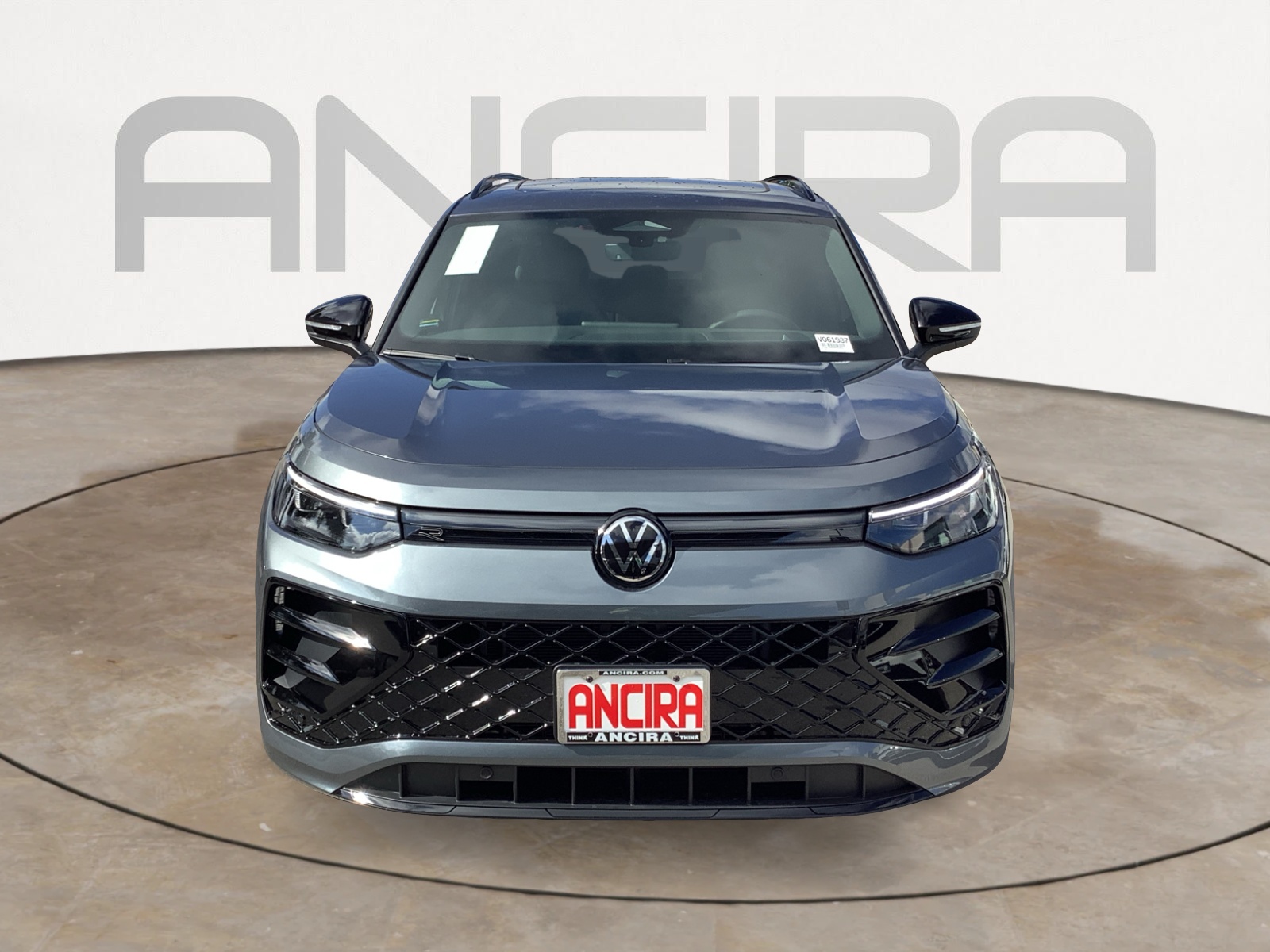 2025 Volkswagen Tiguan SE R-Line Black photo 2