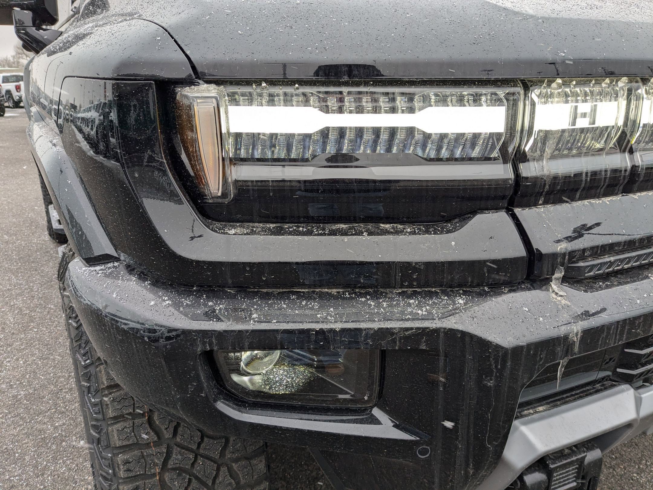 2025 Gmc Hummer EV Pickup photo 11