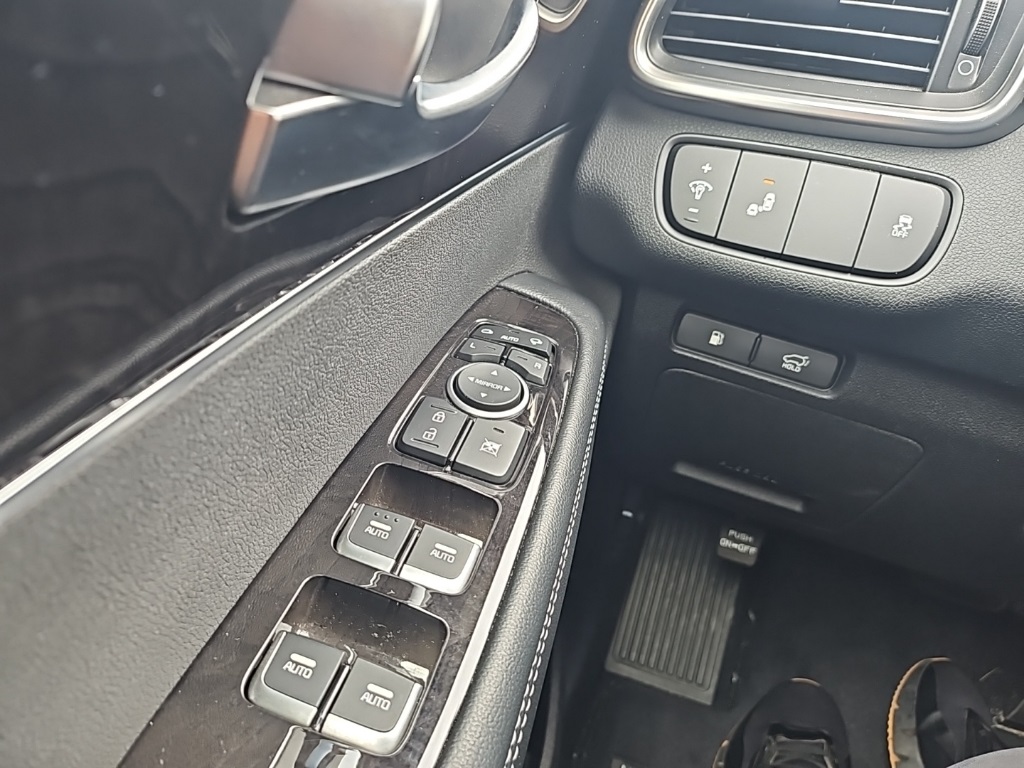 2018 Kia Sorento EX photo 29