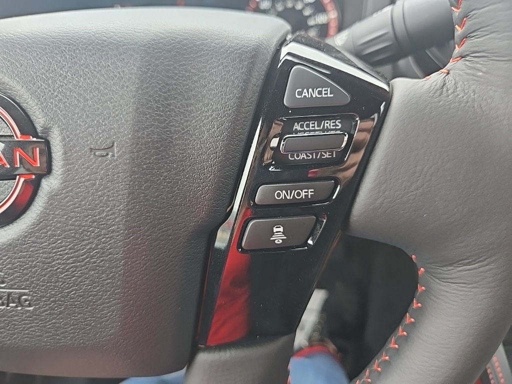 2026 Nissan Frontier Crew Cab PRO-4X photo 18