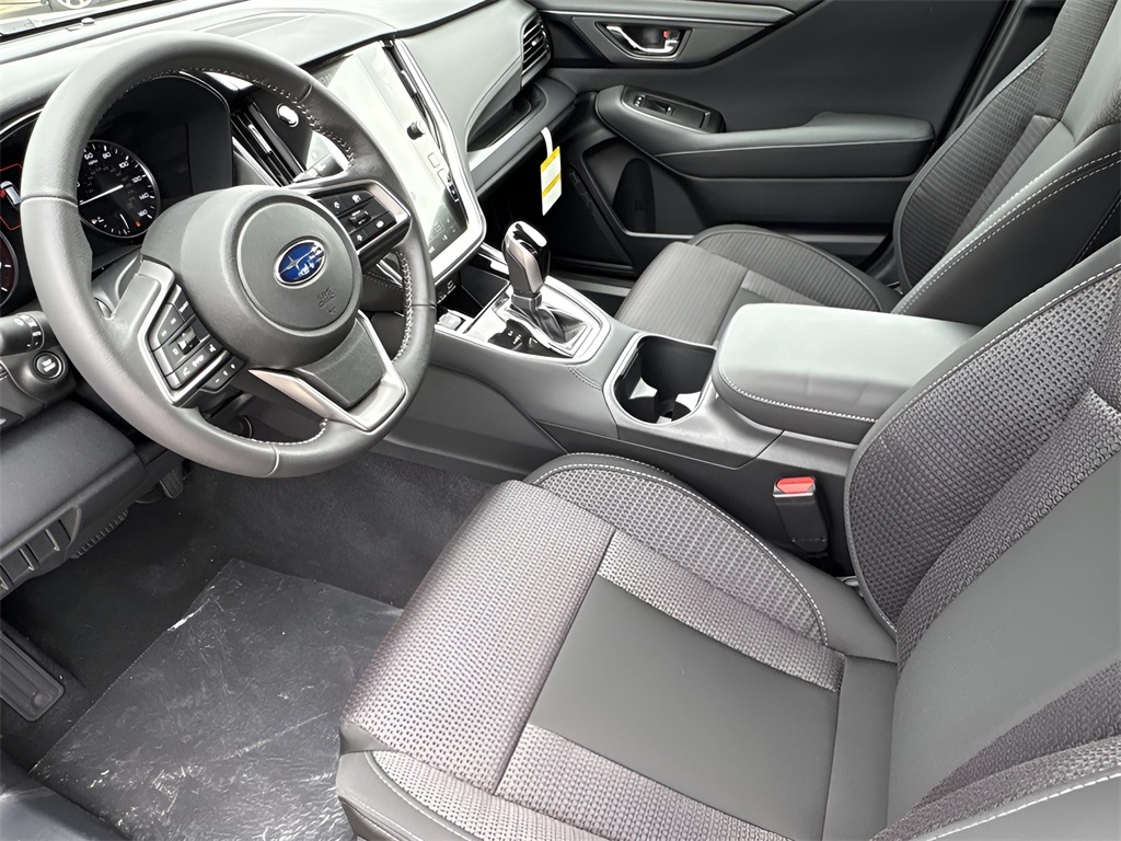 2025 Subaru Outback Premium photo 12