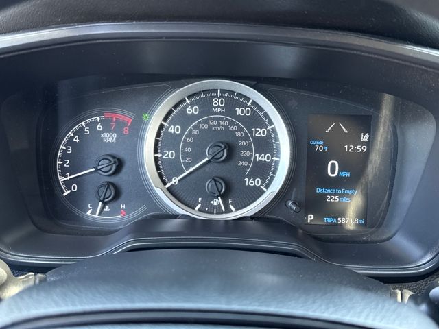 2022 Toyota Corolla LE photo 8