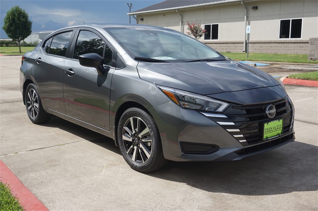 2025 Nissan Versa Sedan