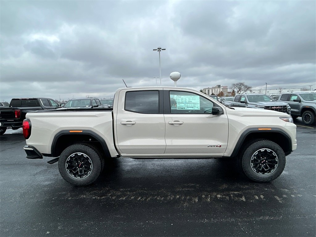 2026 GMC CANYON - Image 8