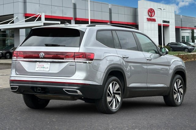 2024 Volkswagen Atlas SE Technology photo 4