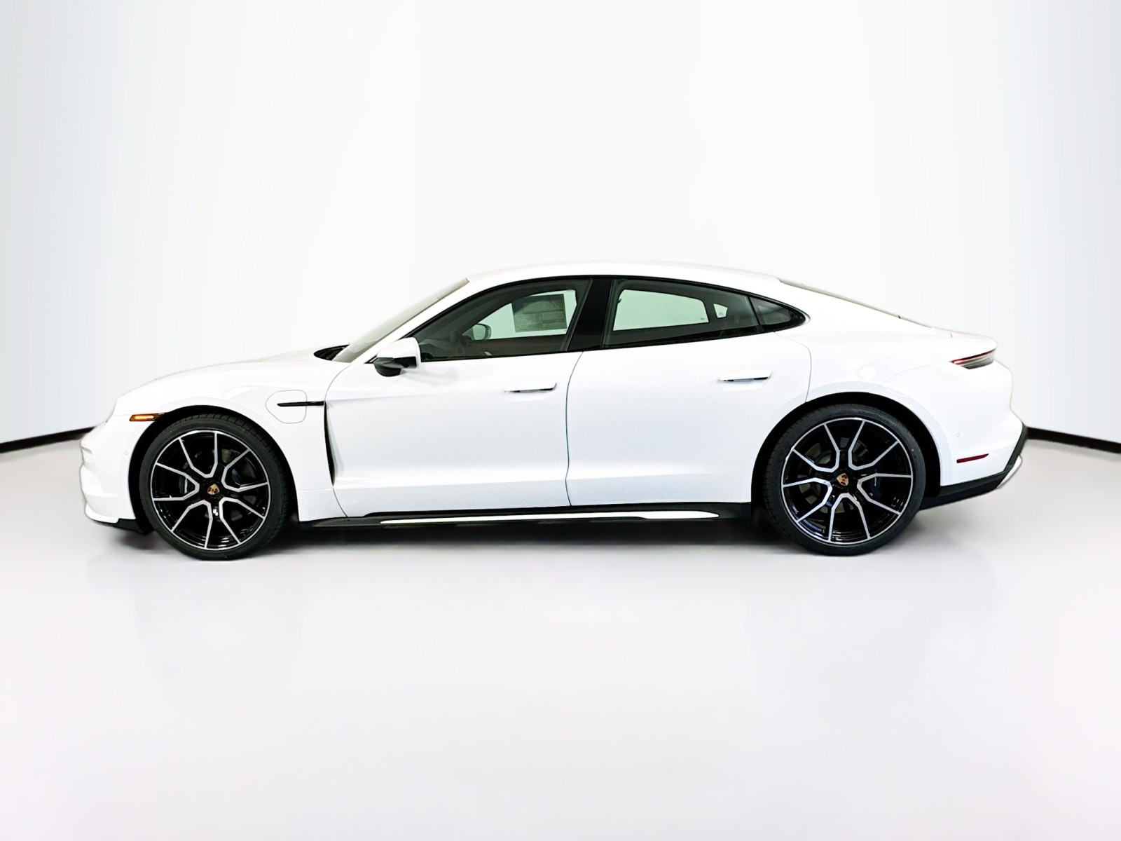 New 2025 White Porsche  image 2