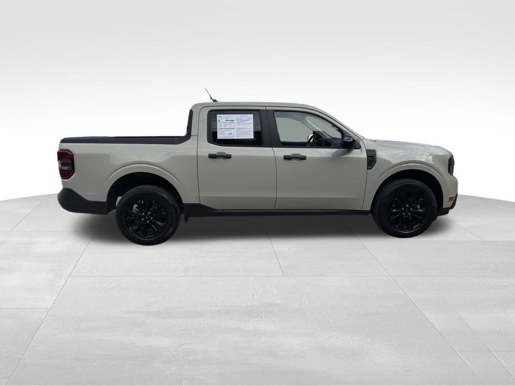 2024 Ford Maverick XLT photo 4