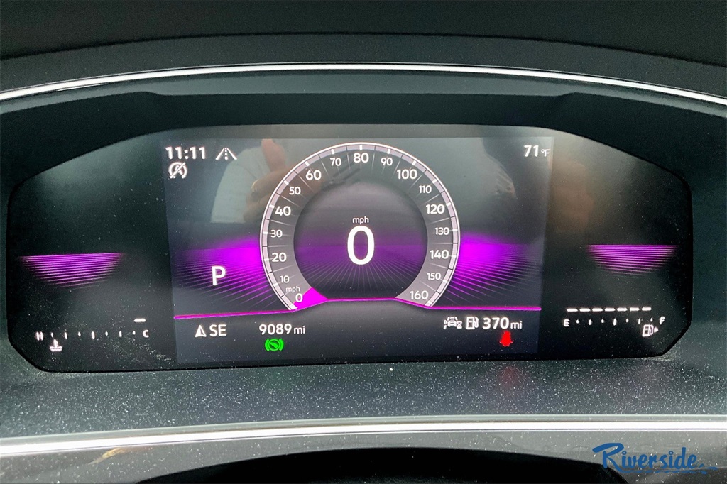 2024 Volkswagen Tiguan SE R-Line Black photo 8