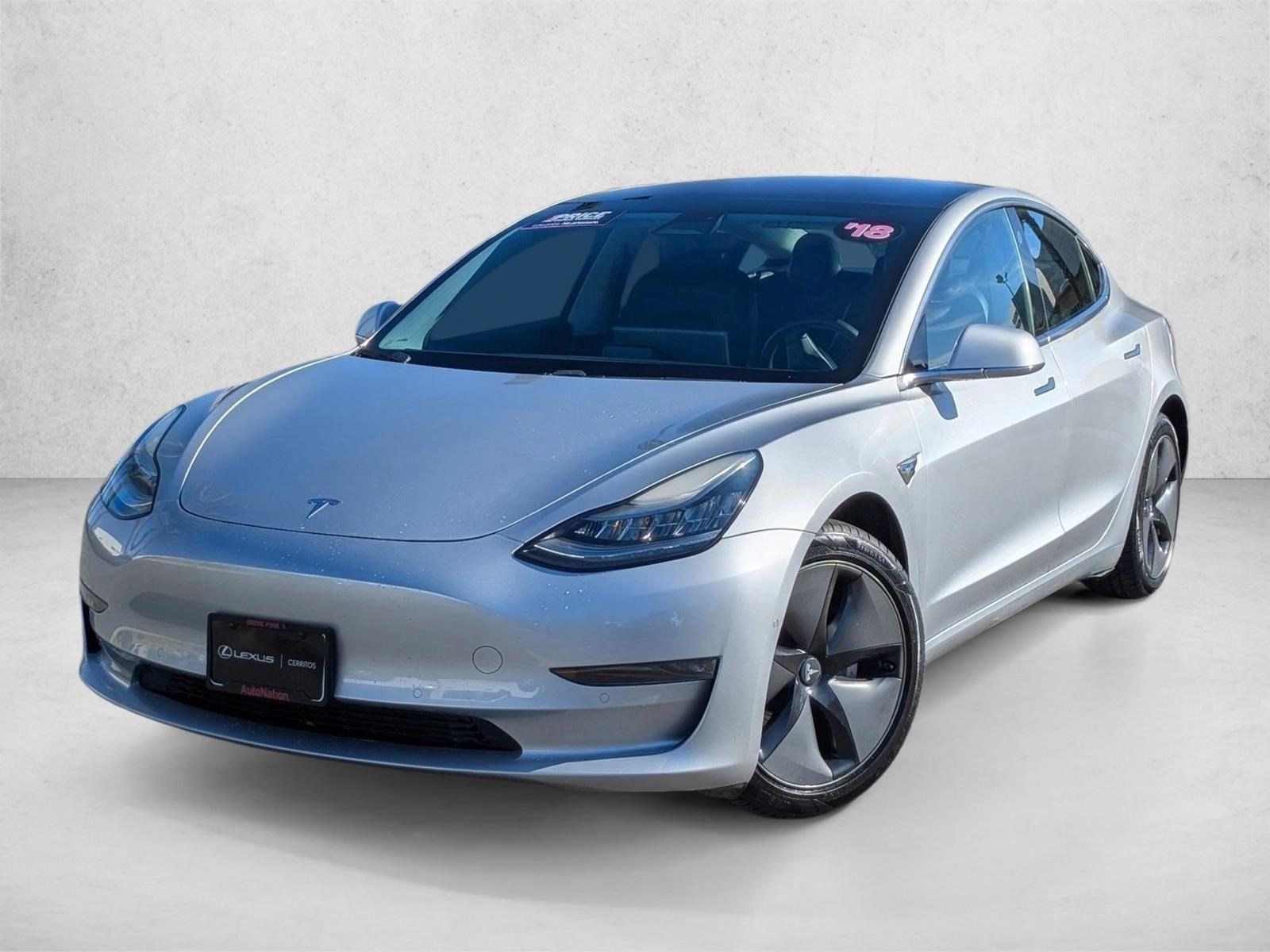 2018 Tesla Model 3 Long Range's photo