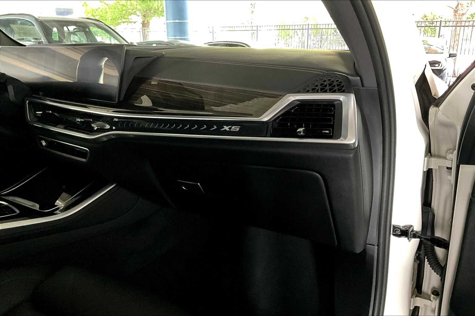 2024 Bmw X5 xDrive50e photo 17