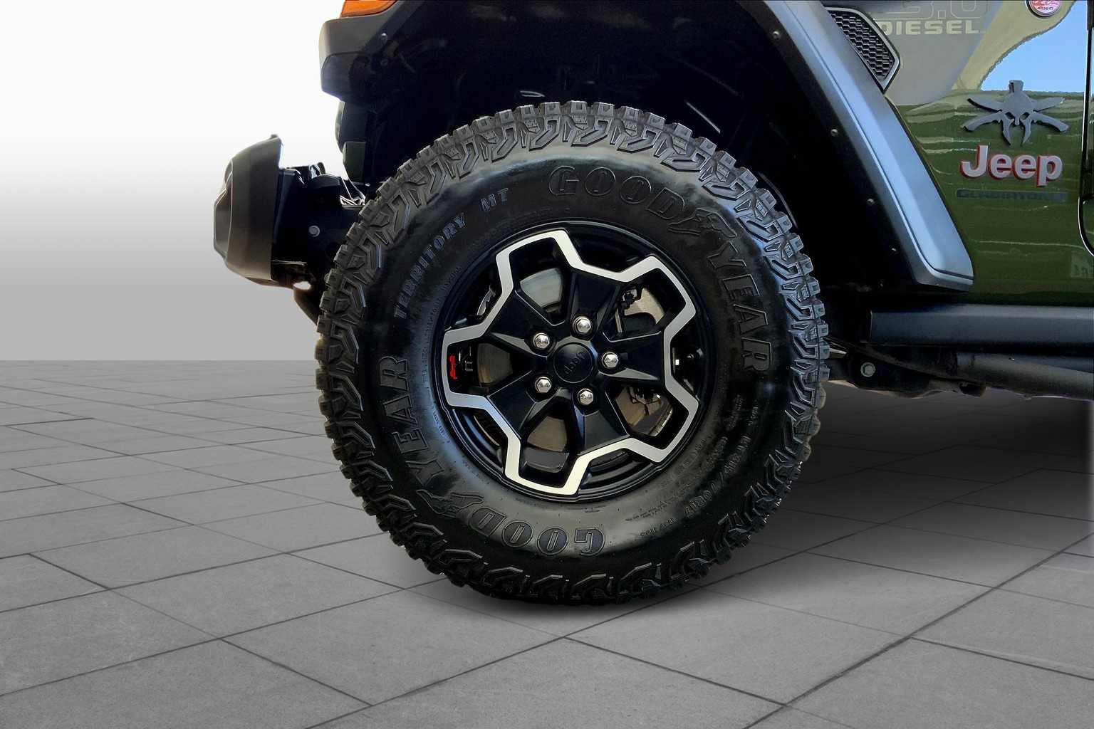 2023 Jeep Gladiator Rubicon photo 9