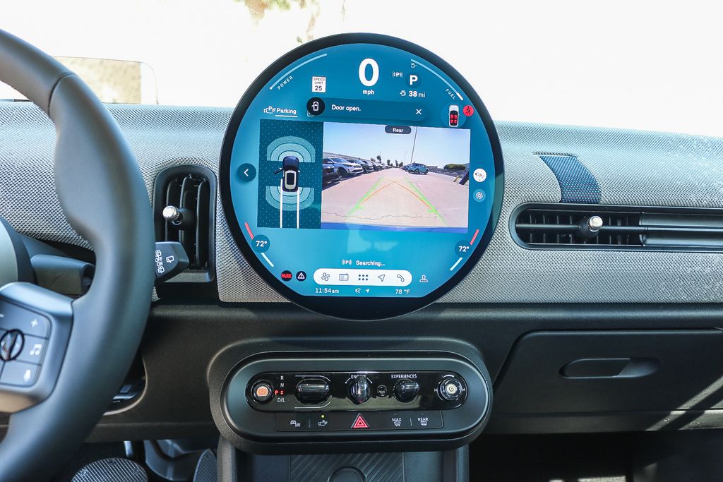 2025 Mini Cooper 2 Door Hardtop Signature photo 12