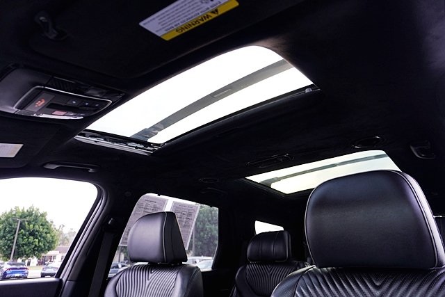 Used 2023 Black Hyundai Calligraphy image 17