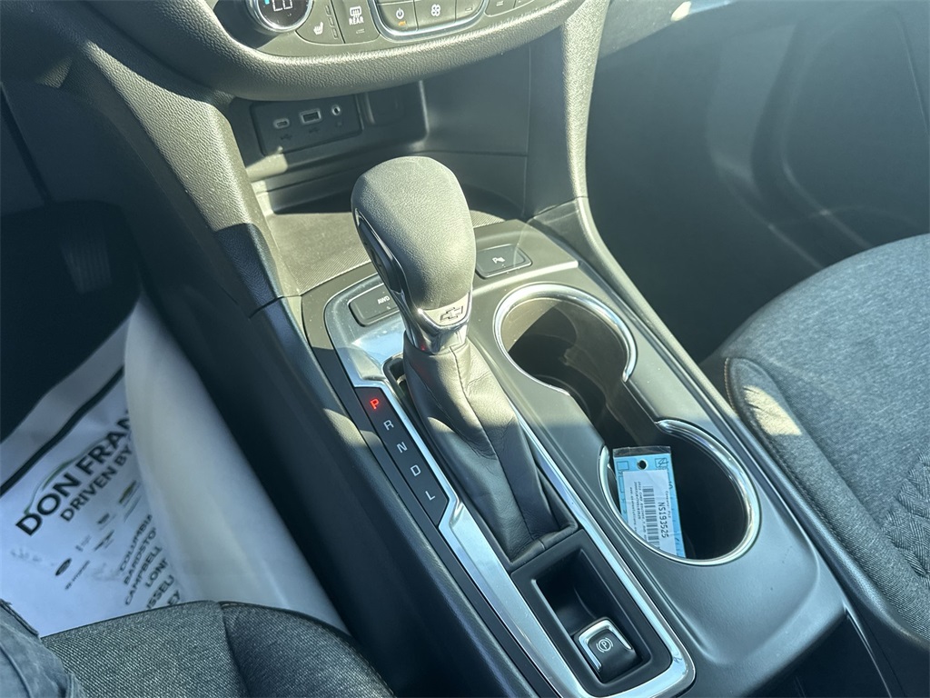 2022 Chevrolet Equinox LT photo 24