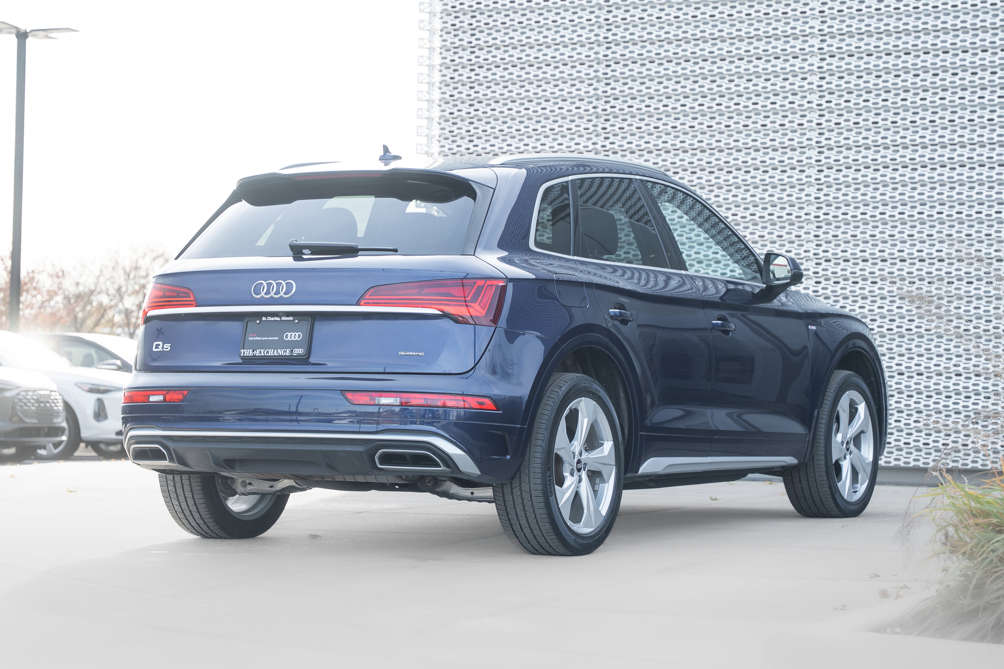 2022 Audi Q5 S line Premium Plus photo 4