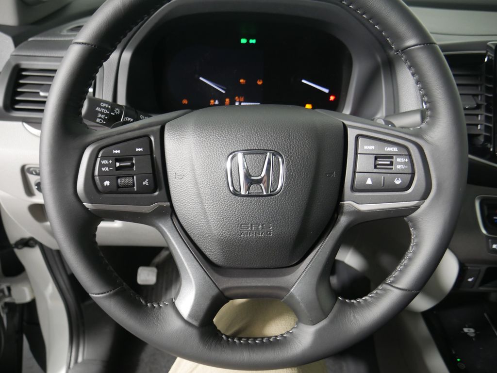 2025 Honda Ridgeline RTL photo 13