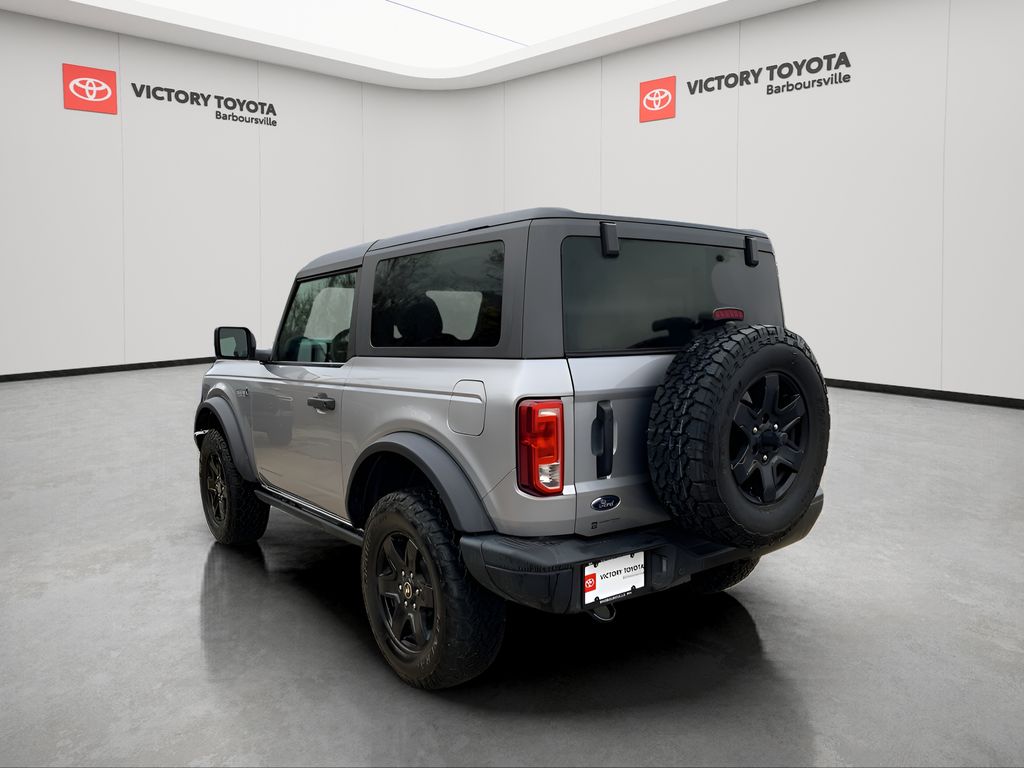 2024 Ford Bronco Black Diamond photo 4