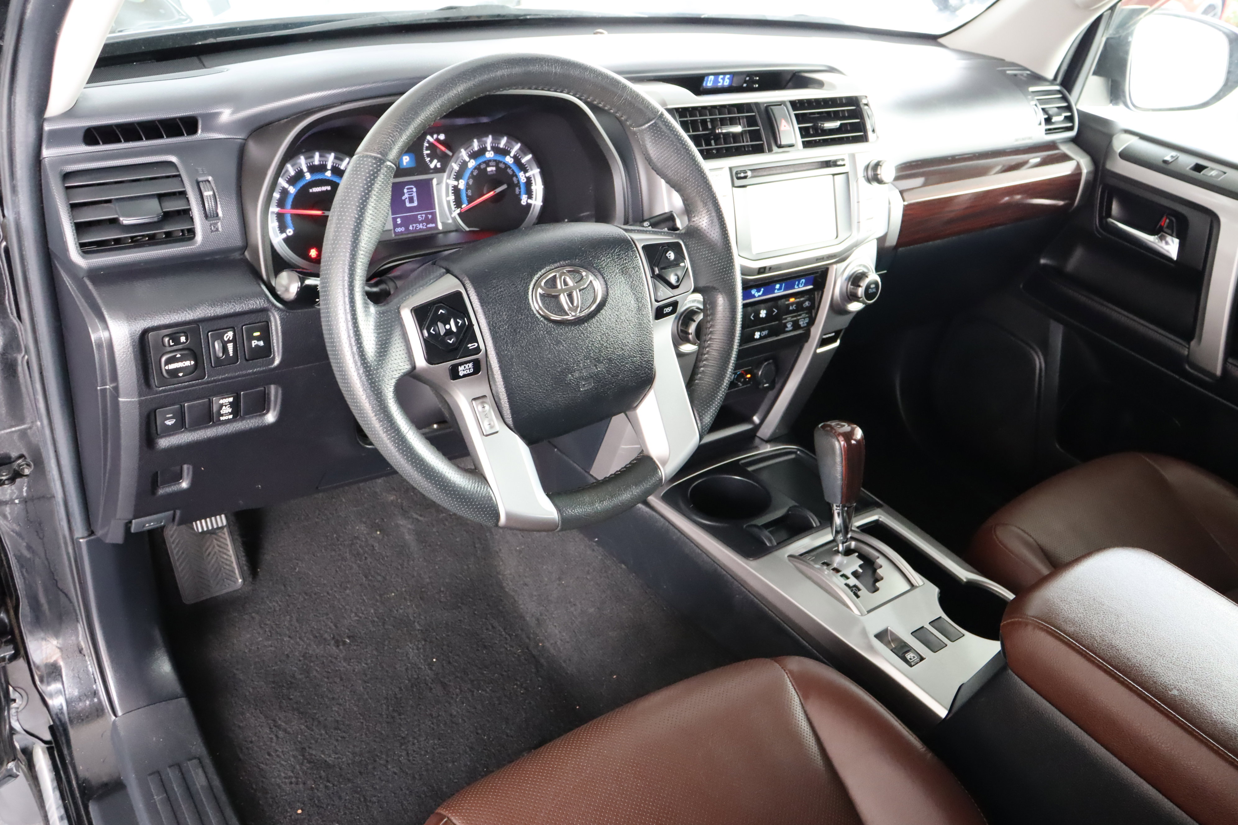 2019 Toyota 4Runner Limited photo 13