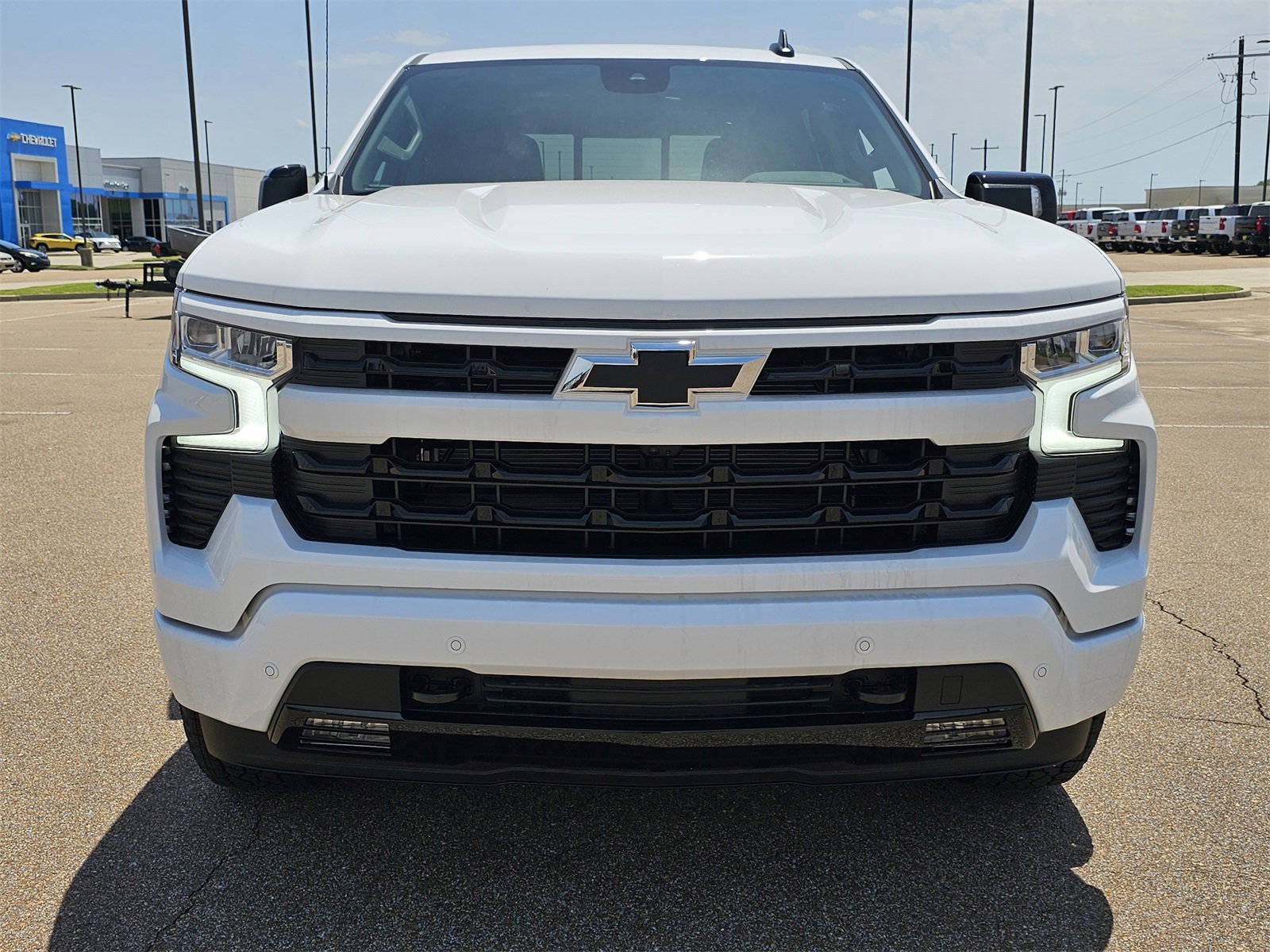 2025 Chevrolet Silverado 1500 RST photo 2