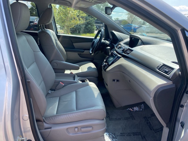2015 Honda Odyssey EX-L photo 23