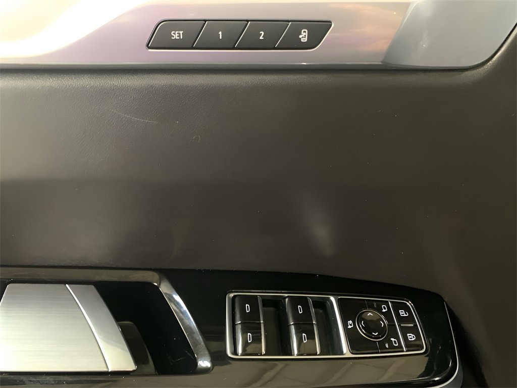 2025 Cadillac Escalade ESV Sport Platinum photo 28