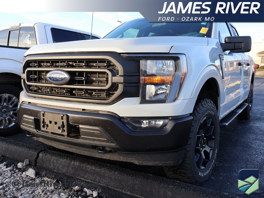 2023 Ford F-150 XL's photo