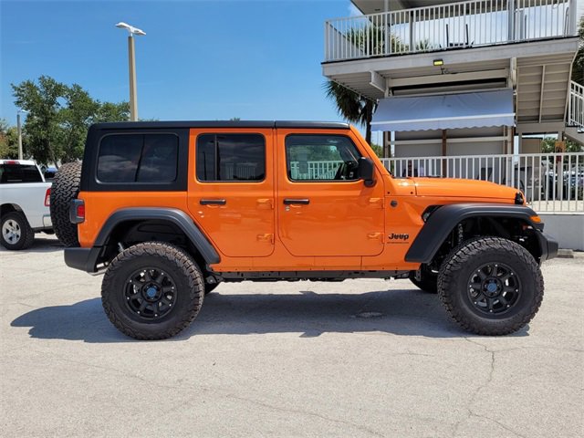 2025 Jeep Wrangler Sport S photo 4