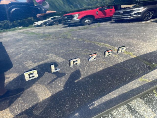 2023 Chevrolet Blazer 2LT photo 12