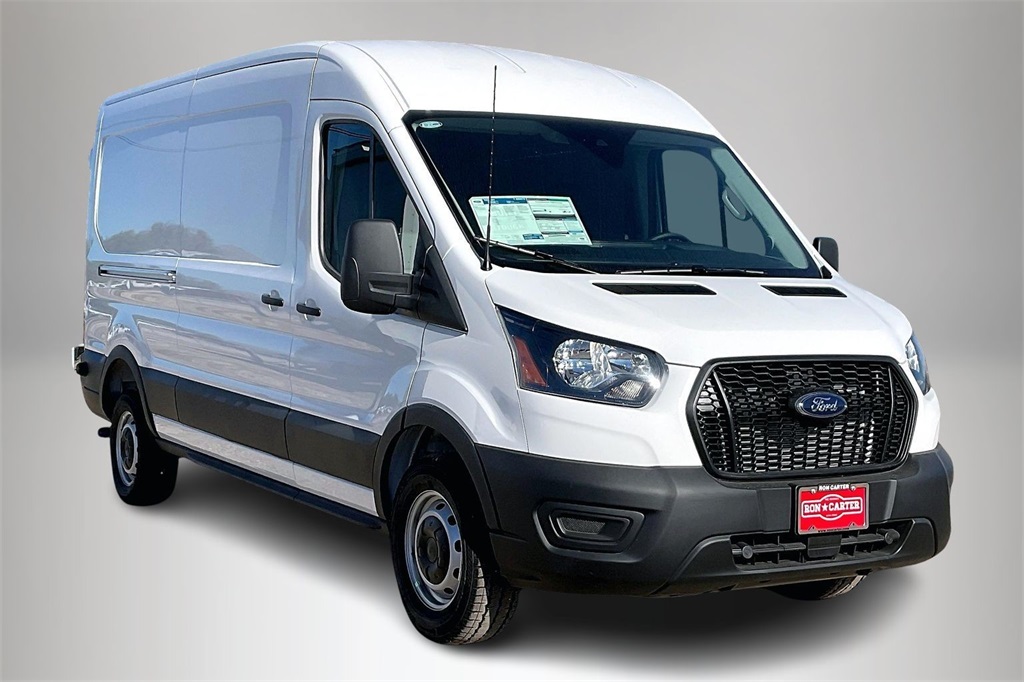 2025 Ford Transit Van Base's photo