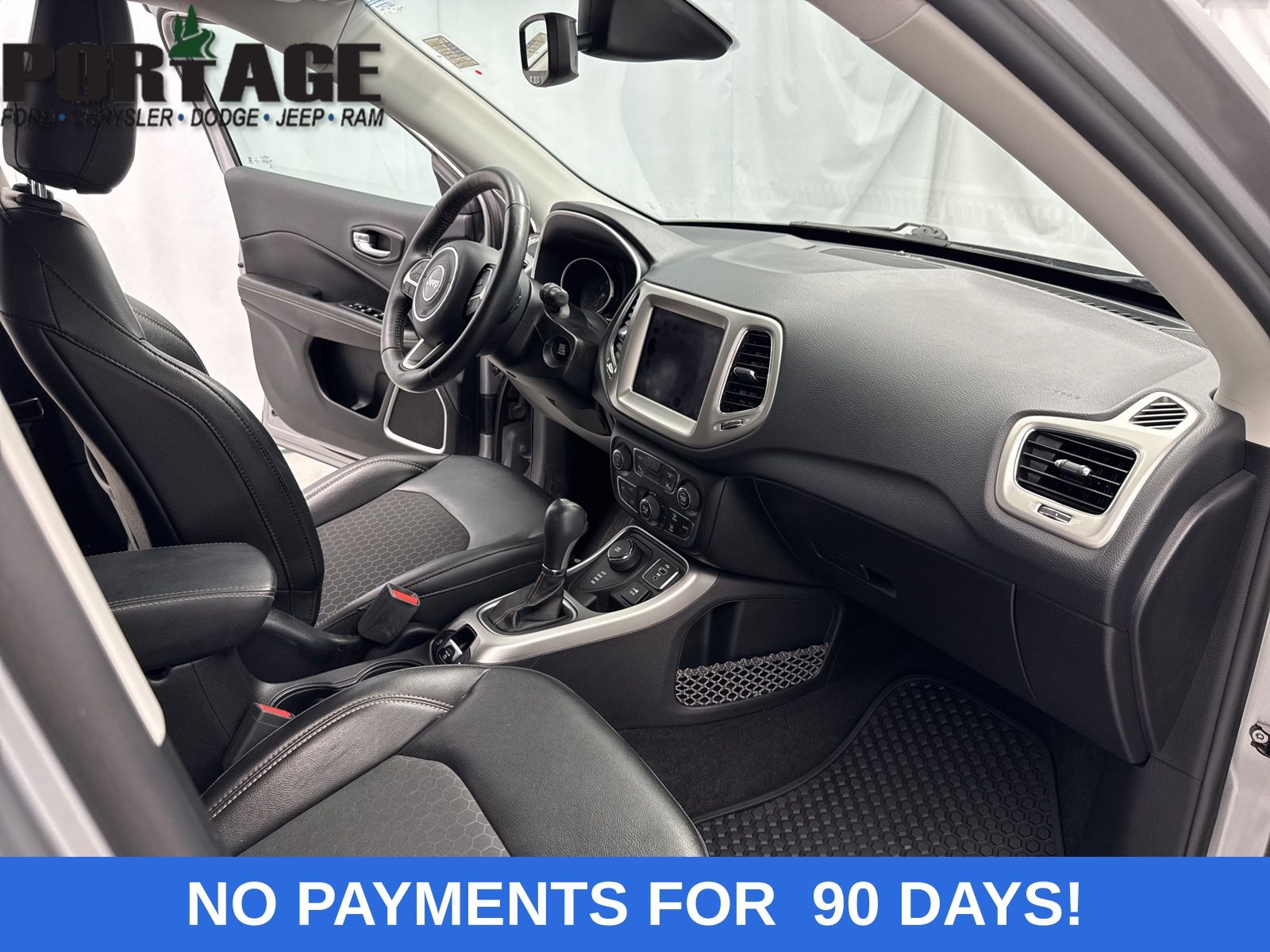 2018 Jeep Compass Latitude photo 22