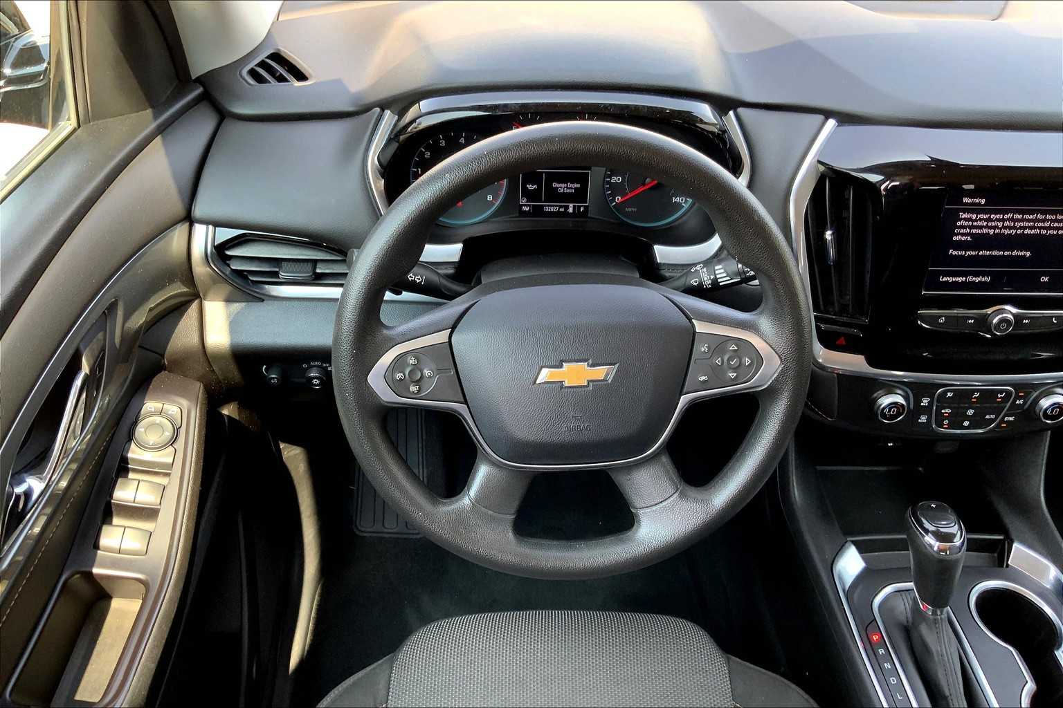2020 Chevrolet Traverse LS photo 5