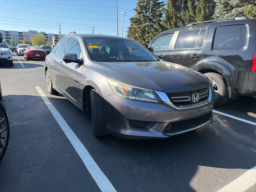 2014 Honda Accord Hybrid EX-L photo 4