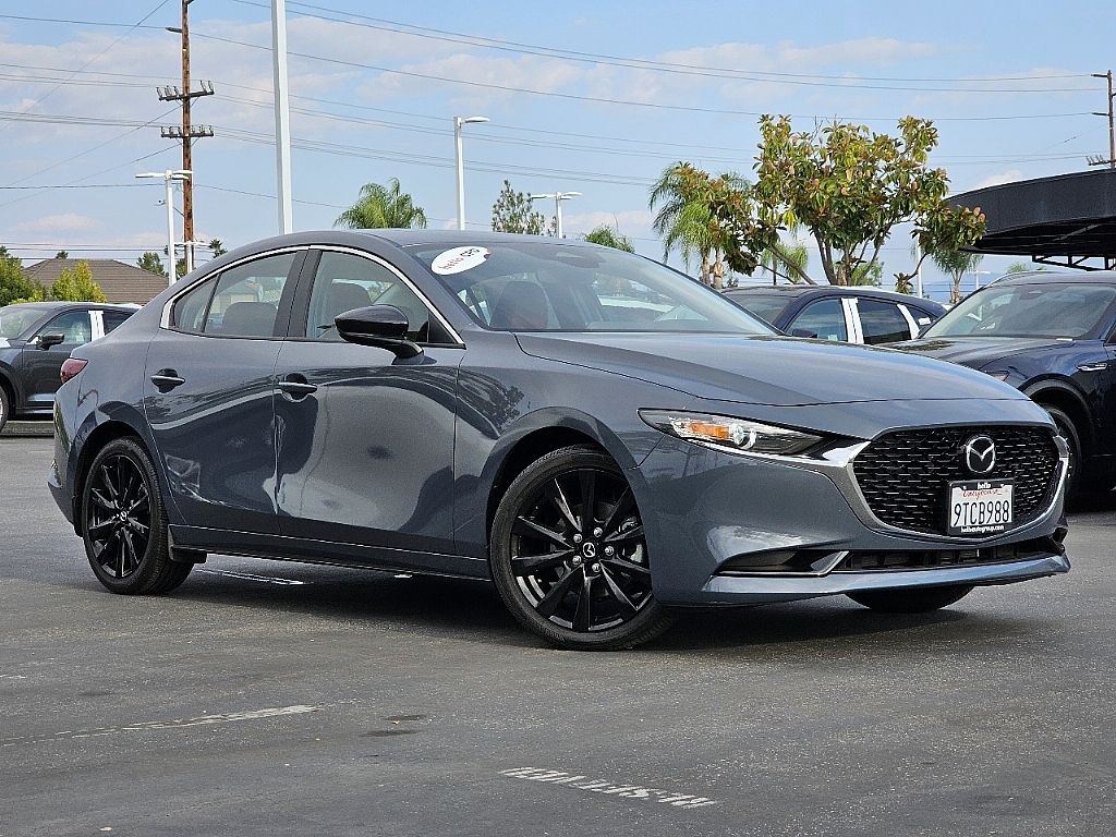 2025 Mazda Mazda3 2.5 s Carbon photo 2