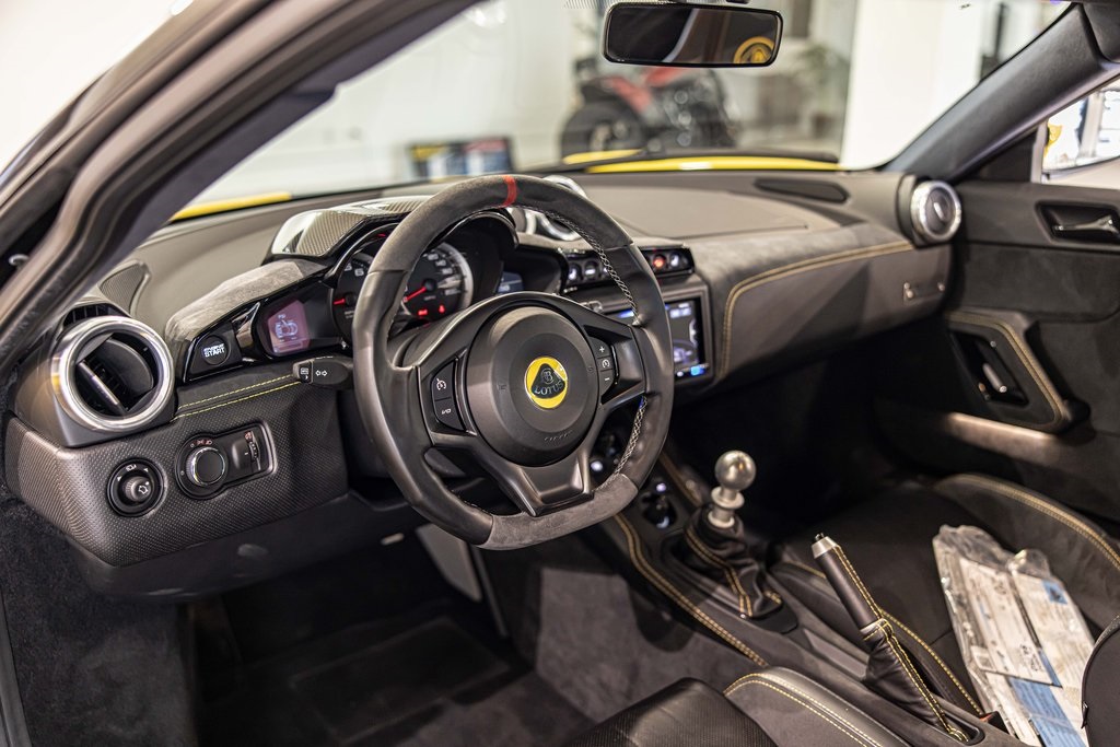 2021 LOTUS EVORA - Image 18