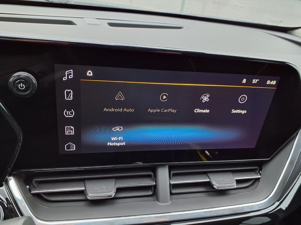 2026 Chevrolet Trax ACTIV photo 2