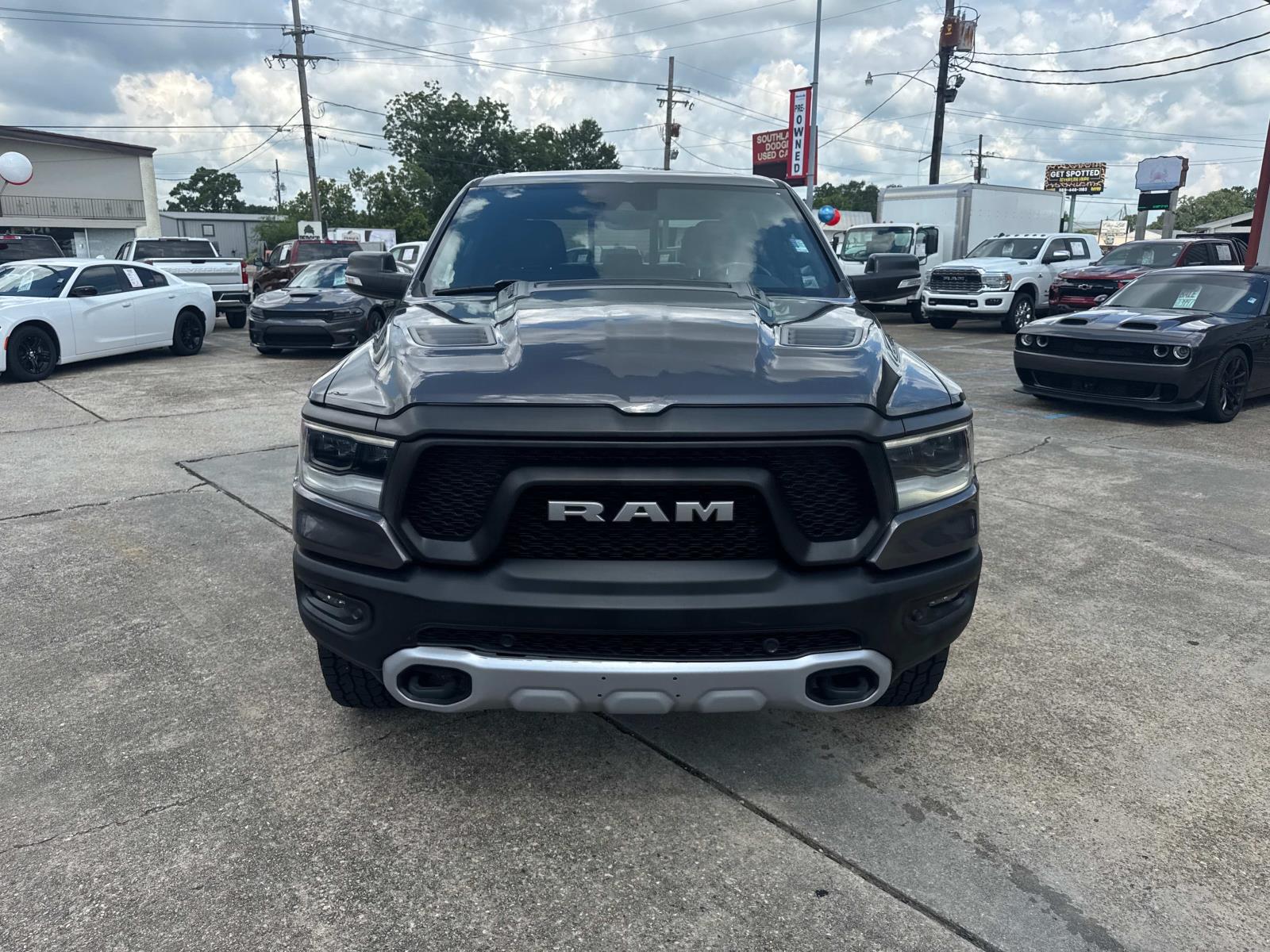 2022 Ram 1500 Rebel photo 2