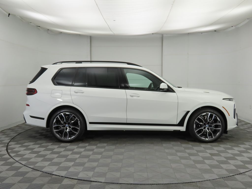 2026 Bmw X7 xDrive40i photo 3